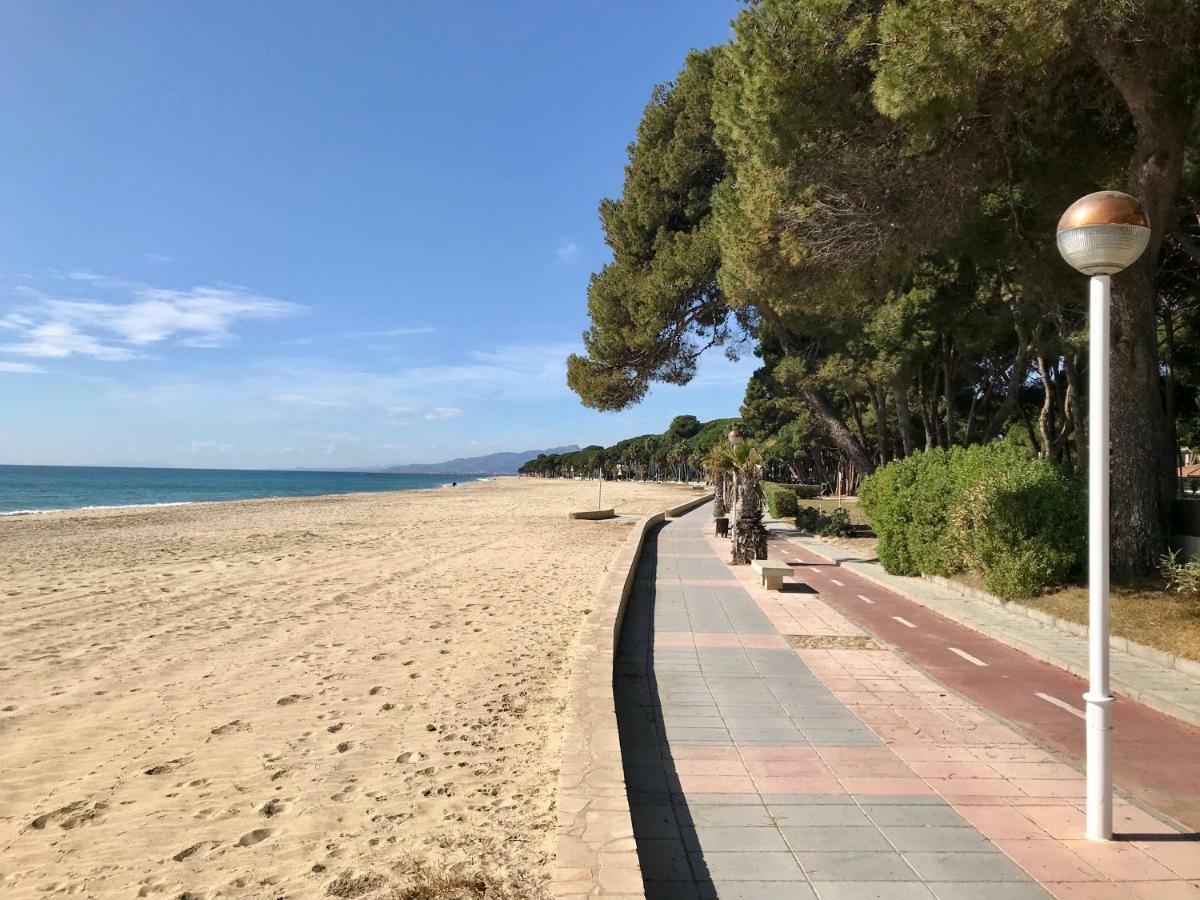 Residencia Beach Cambrils Ngoại thất bức ảnh